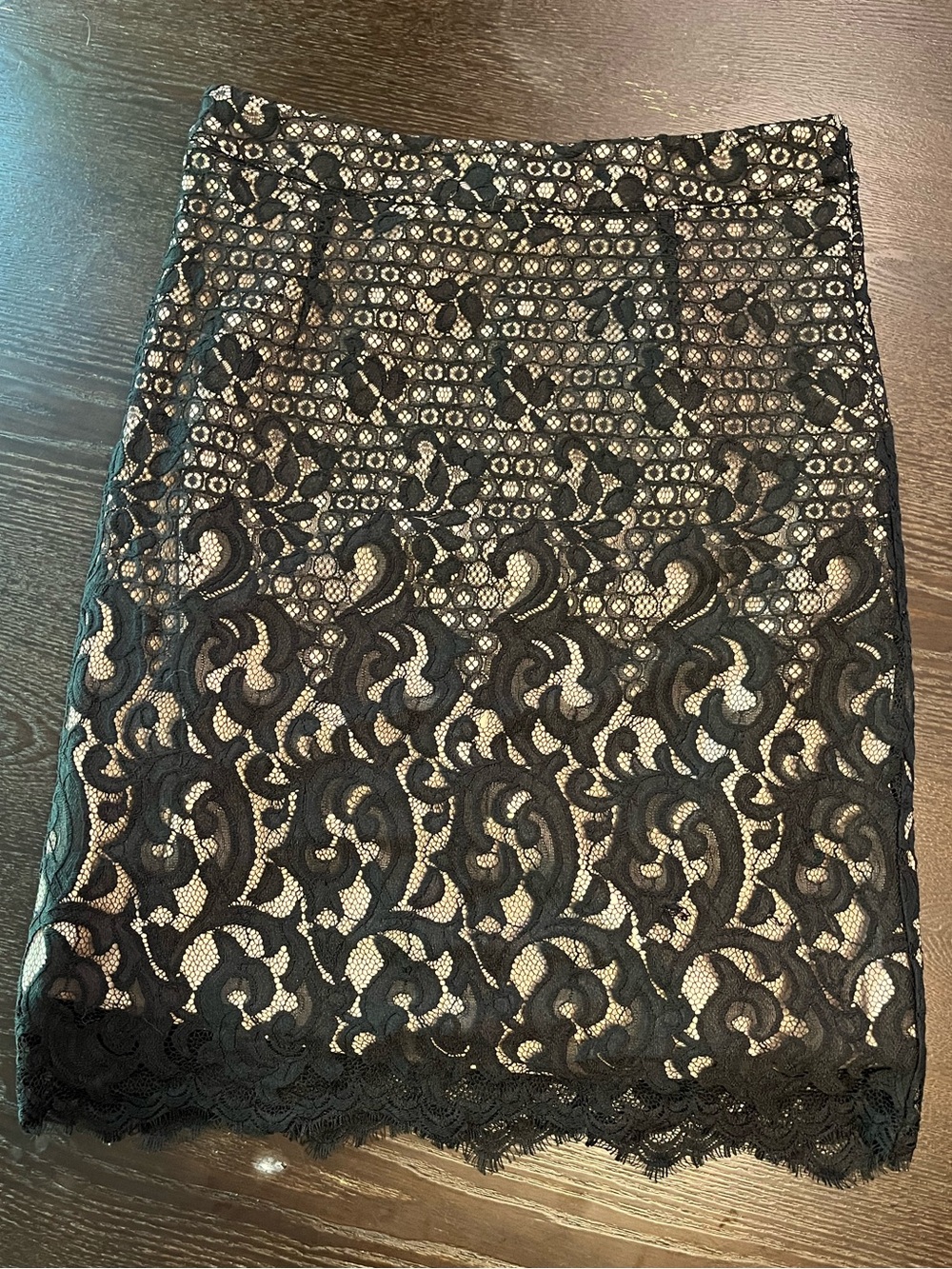 Neiman Marcus Black Lace Pencil Skirt size 6